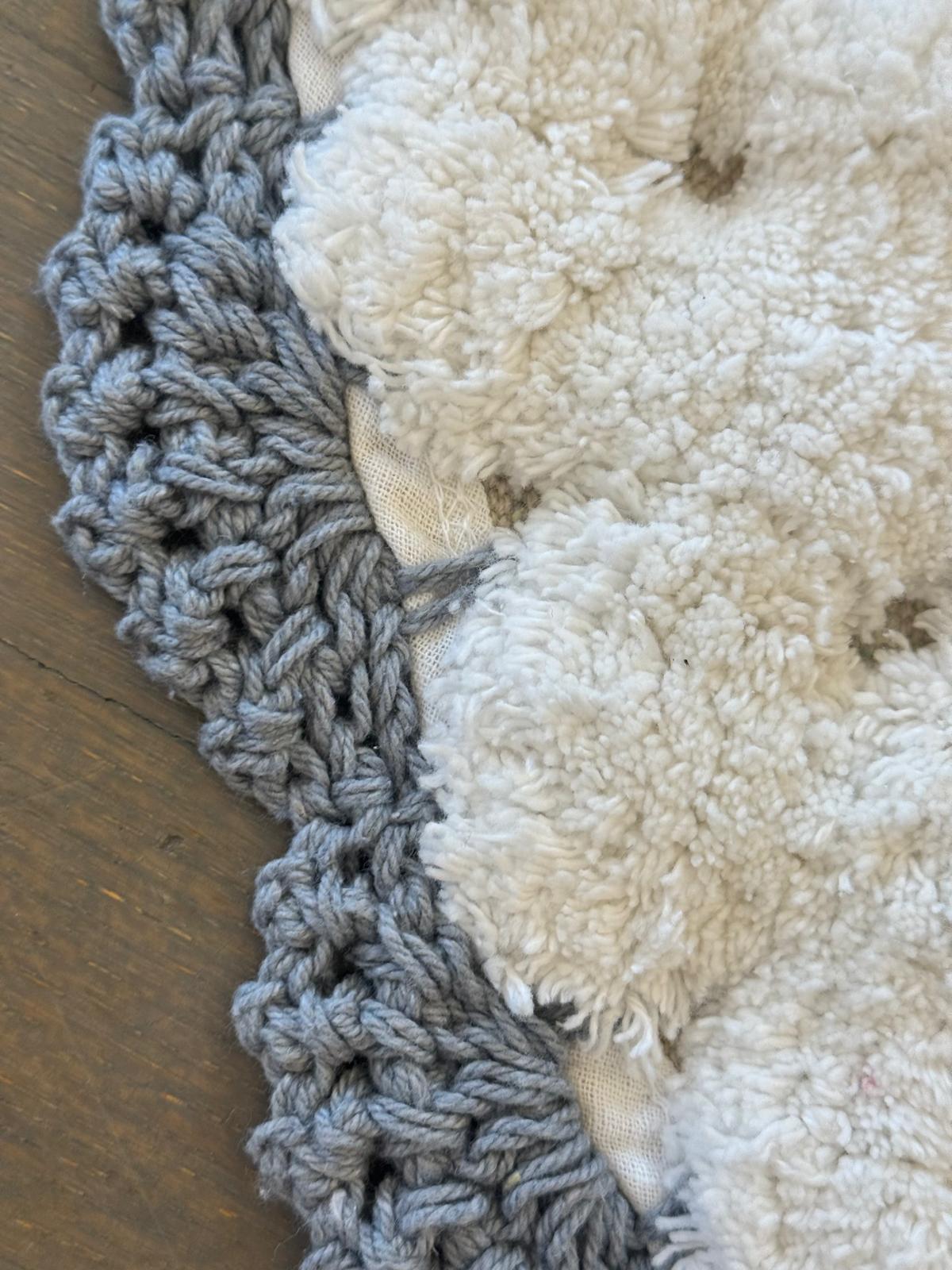 Tappeto a cuore con crochet - 50x65 cm - vari colori - Blanc Marilclo