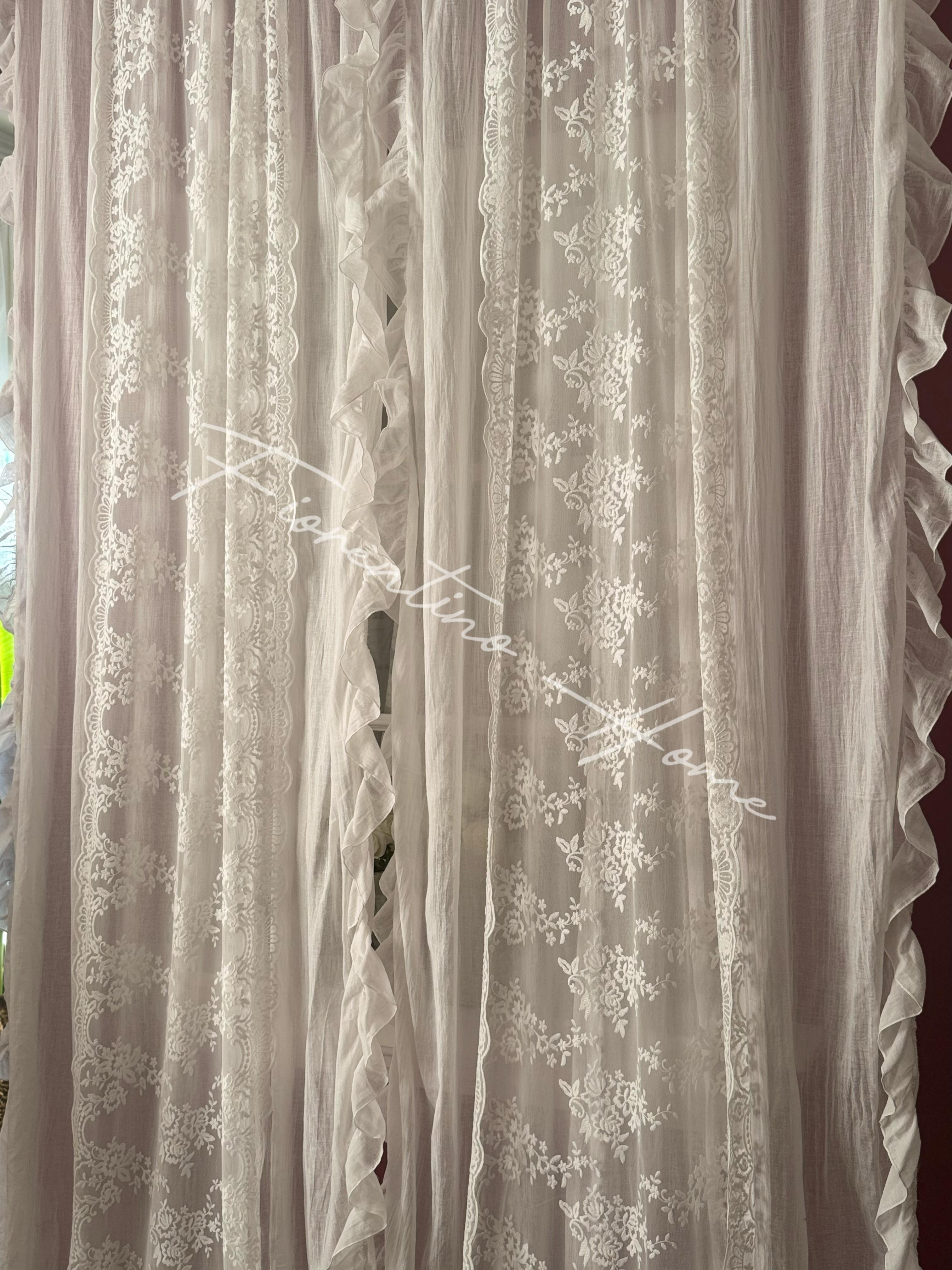 Tenda sartoriale bianca in garza di cotone con laterale e pizzo Royal 60 - 150x300 cm - Charme Home Textile