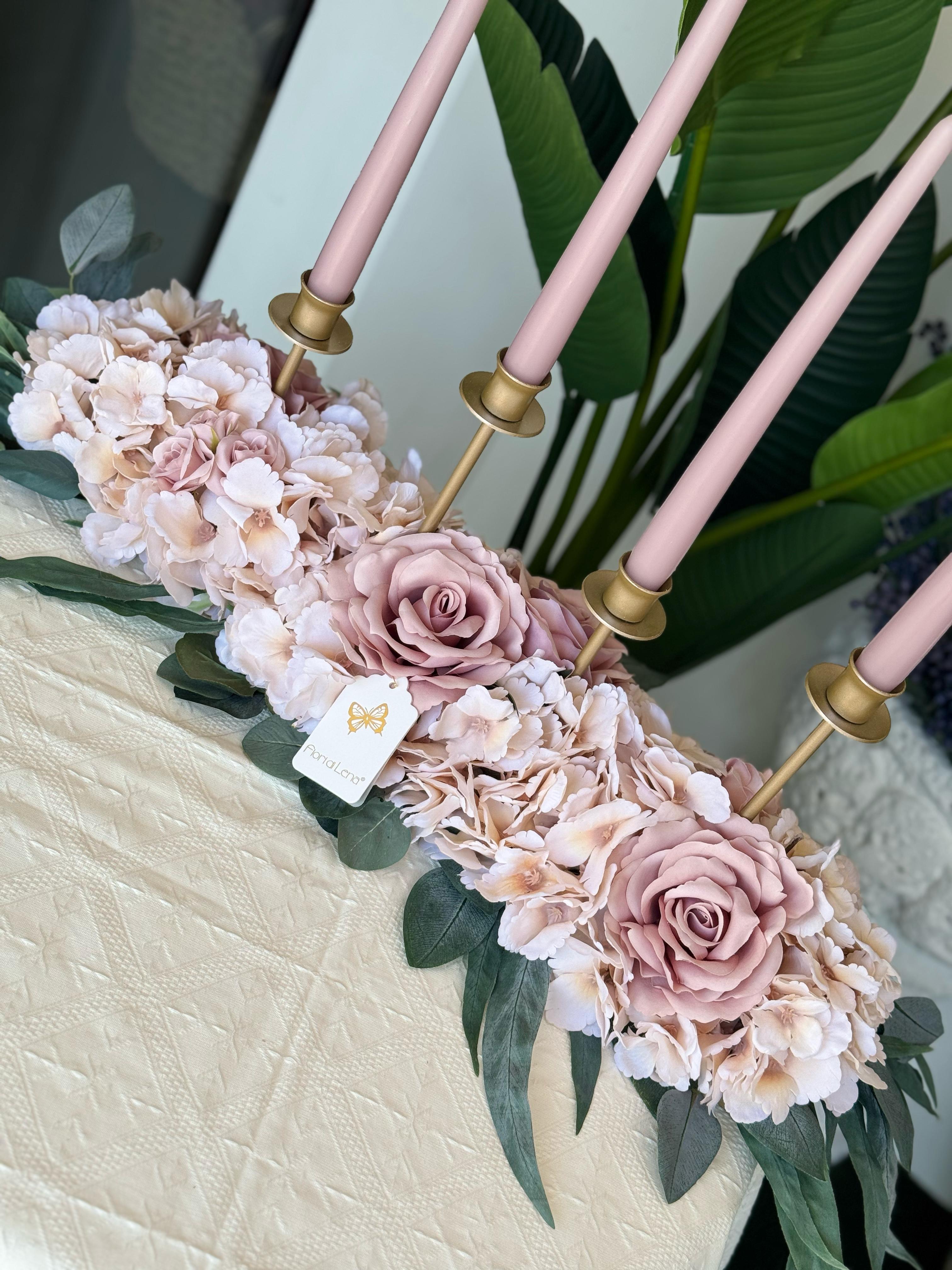 Portacandele in ferro oro 4 fiamme c/composizione di rose - 60 cm - Fiori di Lena