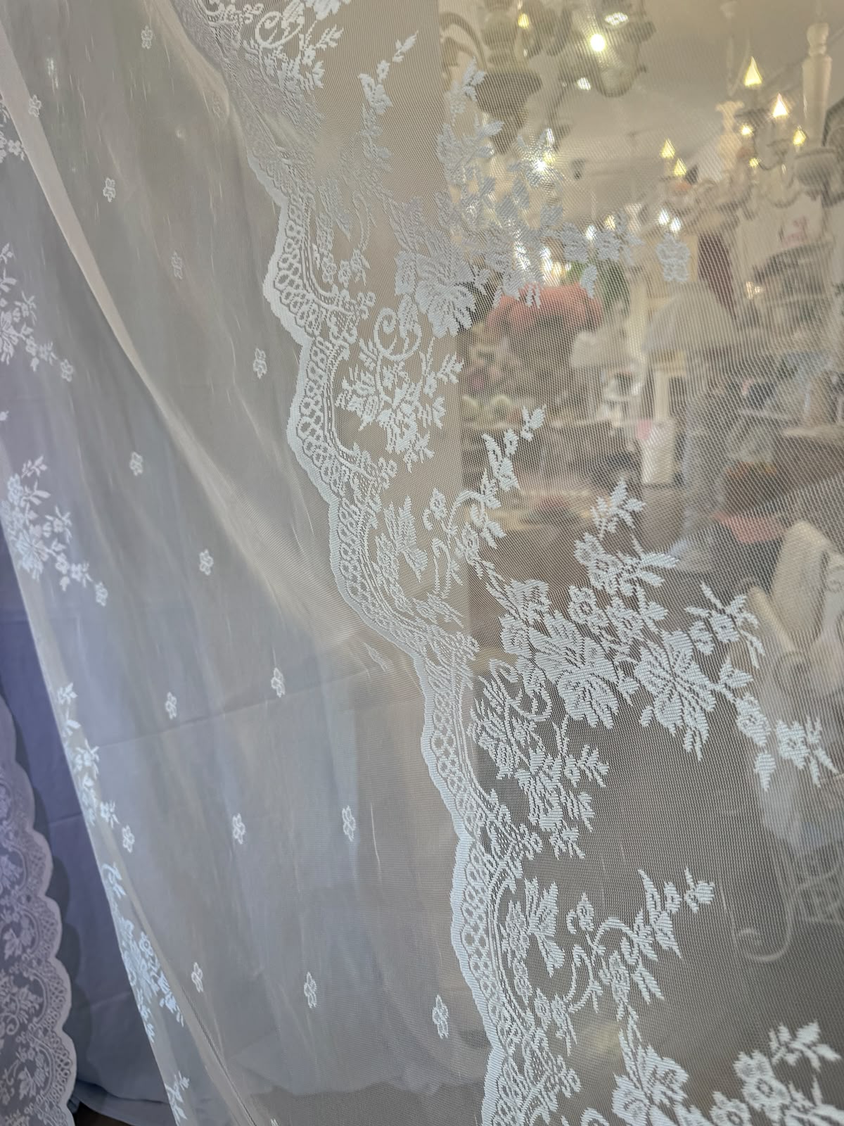 Coppia tende in pizzo sintetico mod. Viola - 150x300 cm - Coccole di Casa