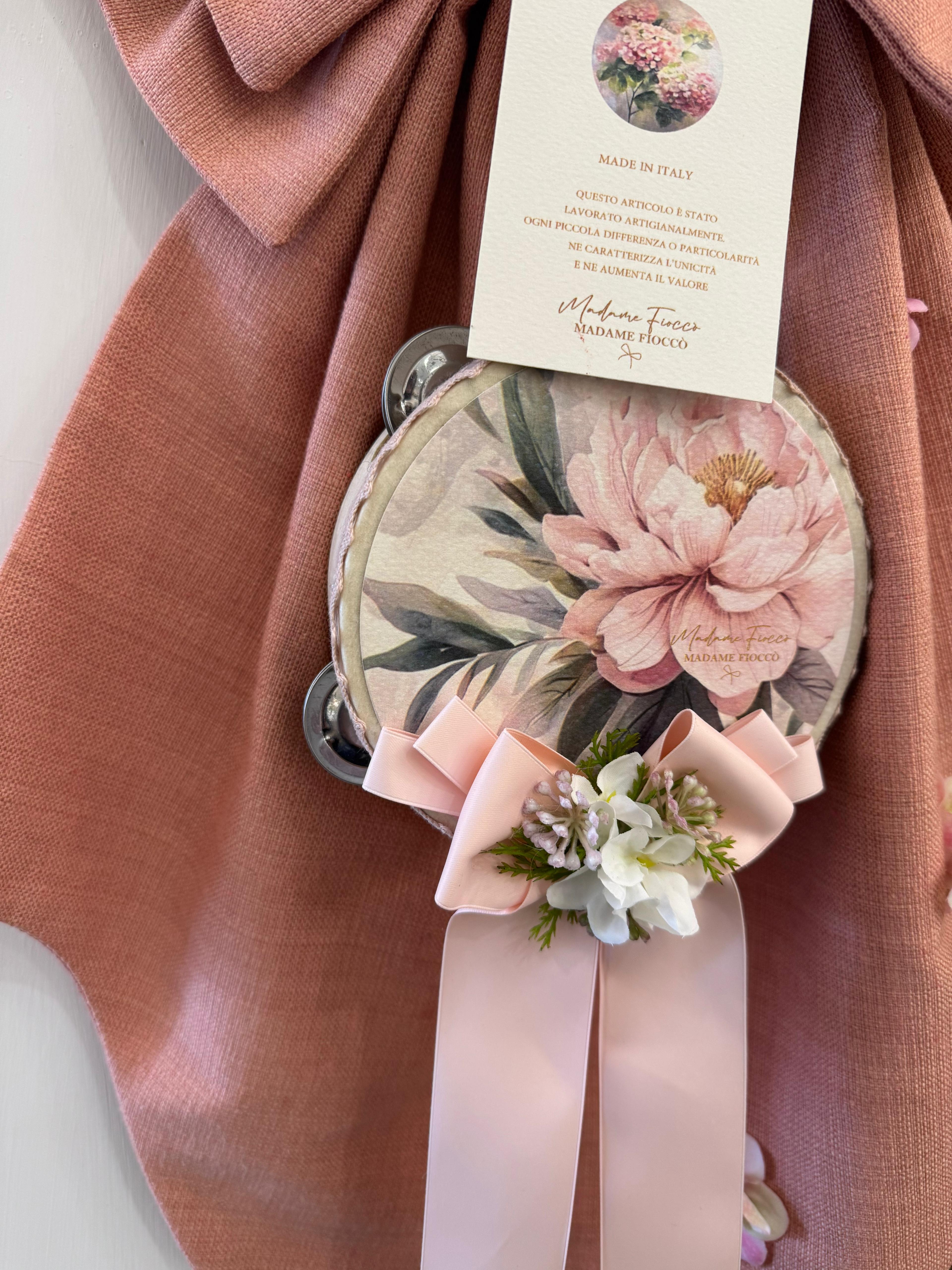 Fiocco in tessuto rosa con tamburella - 60x30 - Madame fiocco'