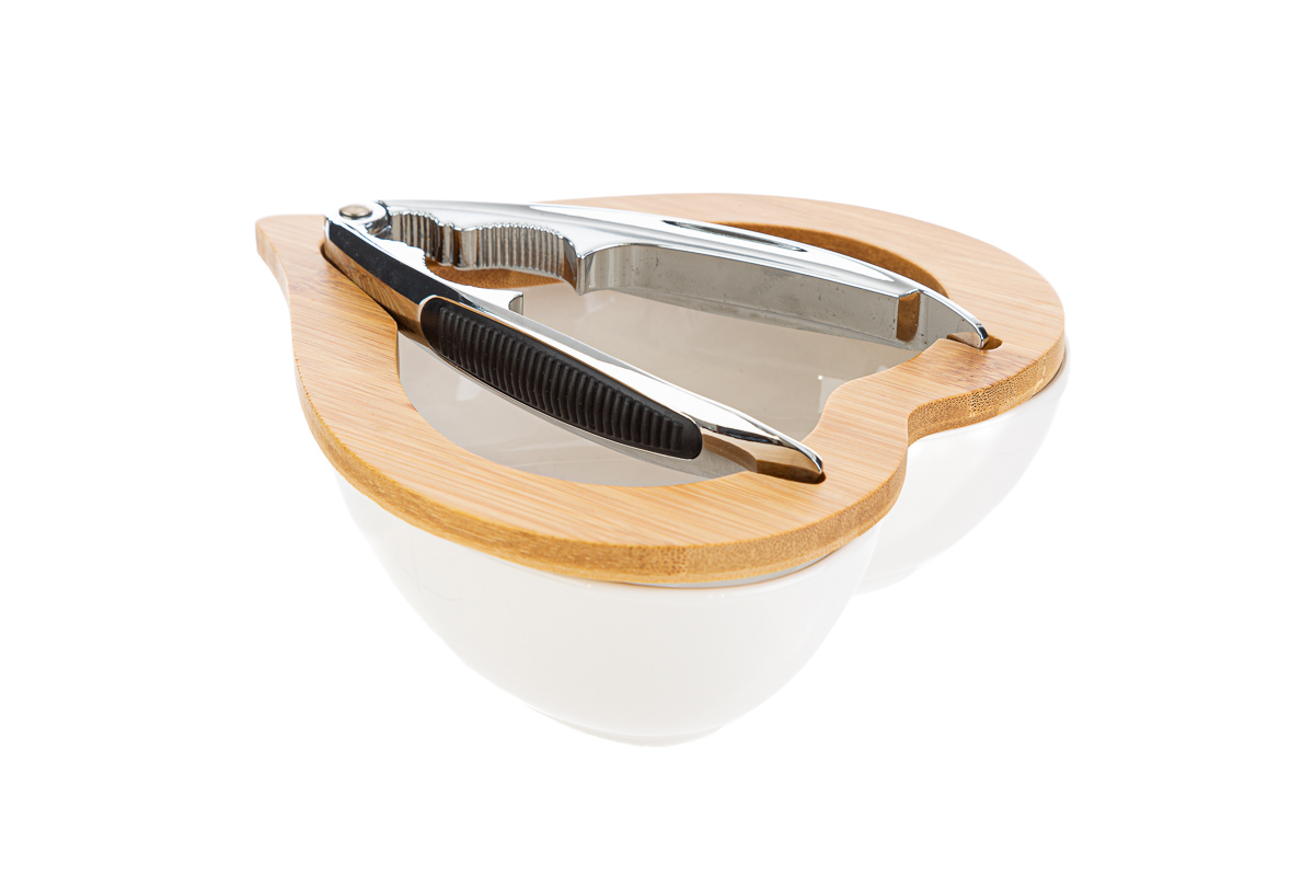 Ciotola a cuore in porcellana e legno c/schiaccianoci e astuccio - H.8x19 cm - Le Stelle