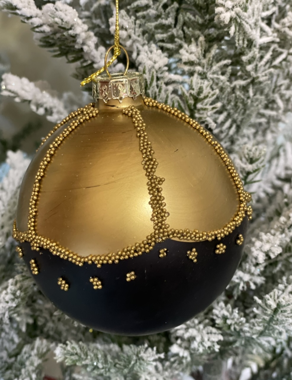 Appendino sfera nero e oro con brillantini in rilievo -  vetro decoro natalizio - disponibile in tre modelli diversi  - edg