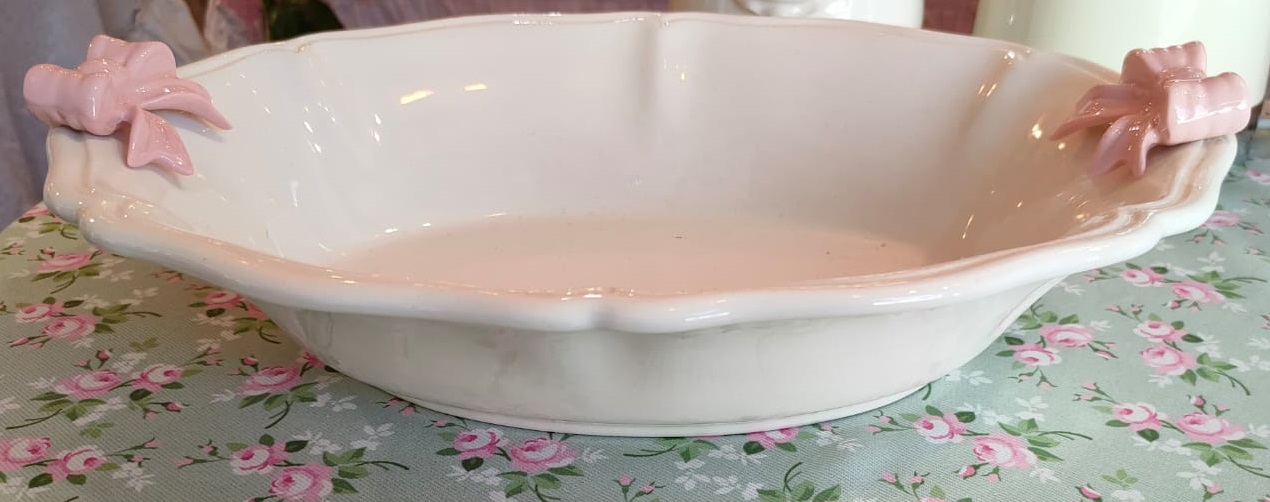 Vassoio centrotavola in ceramica di capodimonte con fiocco  disponibile in diversi colori - L38 x h 6cm - Ad Rem Collection