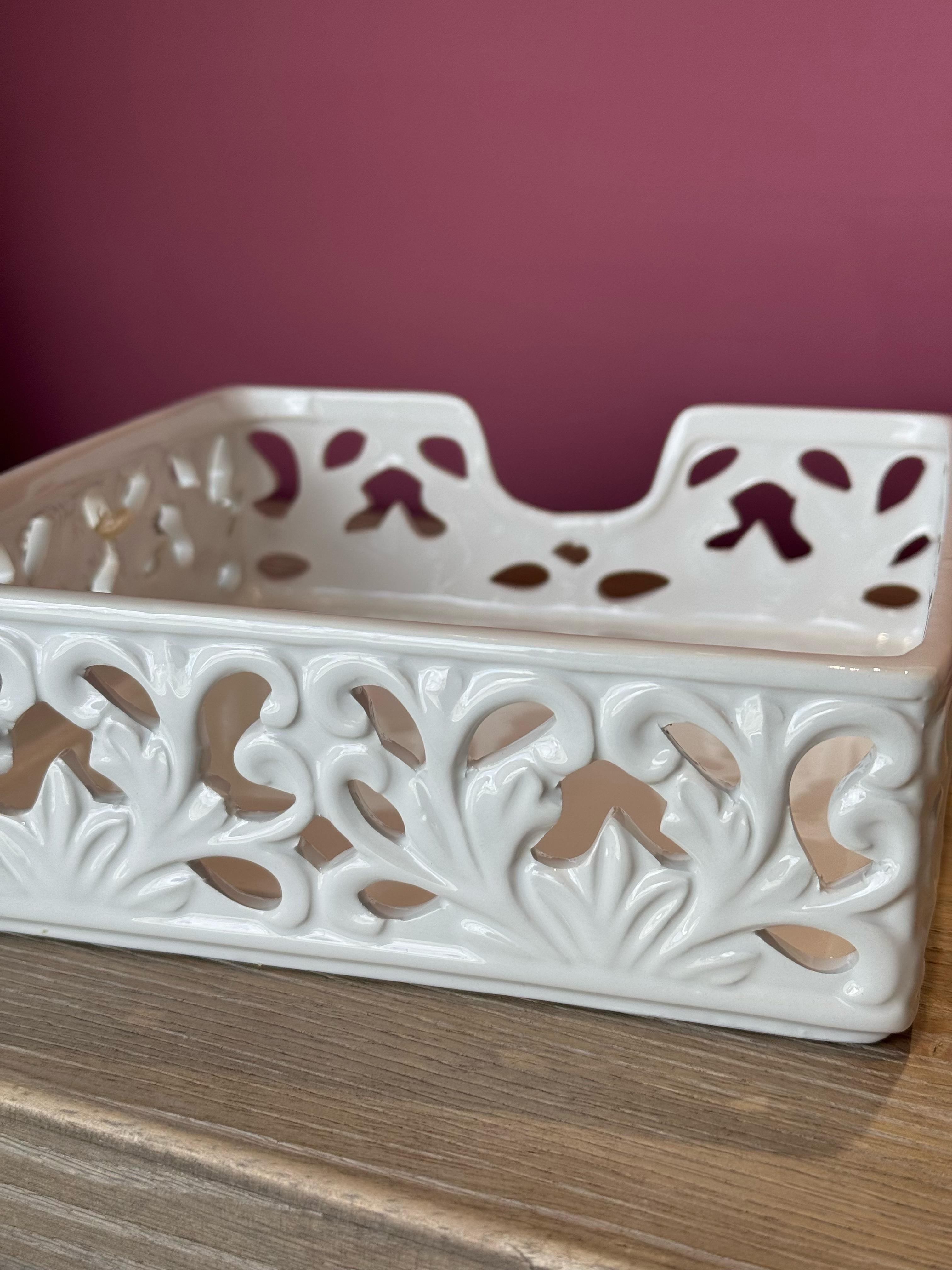 Portatovaglioli in ceramica traforata - Cataleya Collection - H.6.5x20x20 cm  - L'Arte di Nacchi