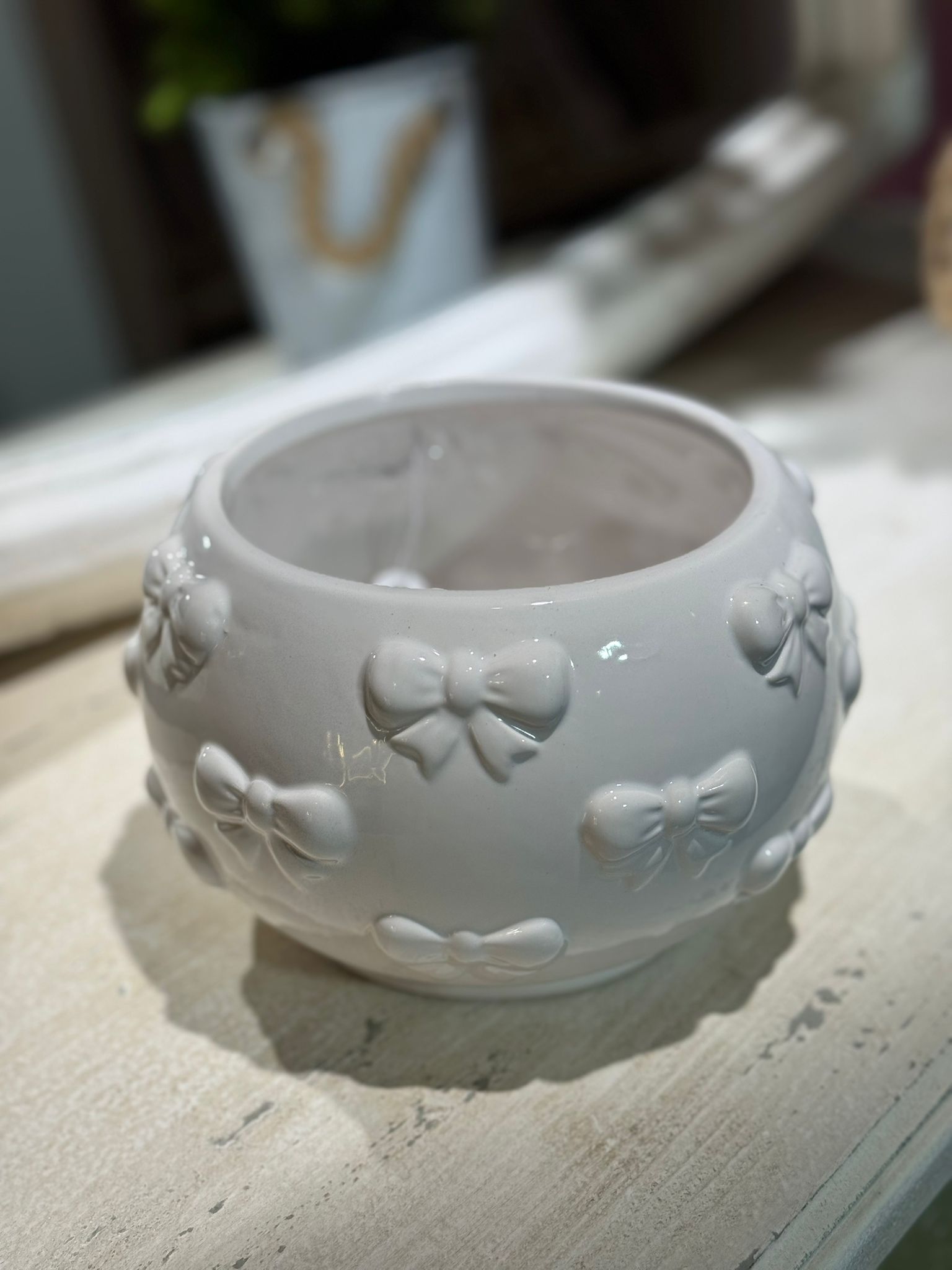 Vaso in ceramica con fiocchi Linea Ribbon - rosa/bianco - H.11x17 cm - L'arte di nacchi