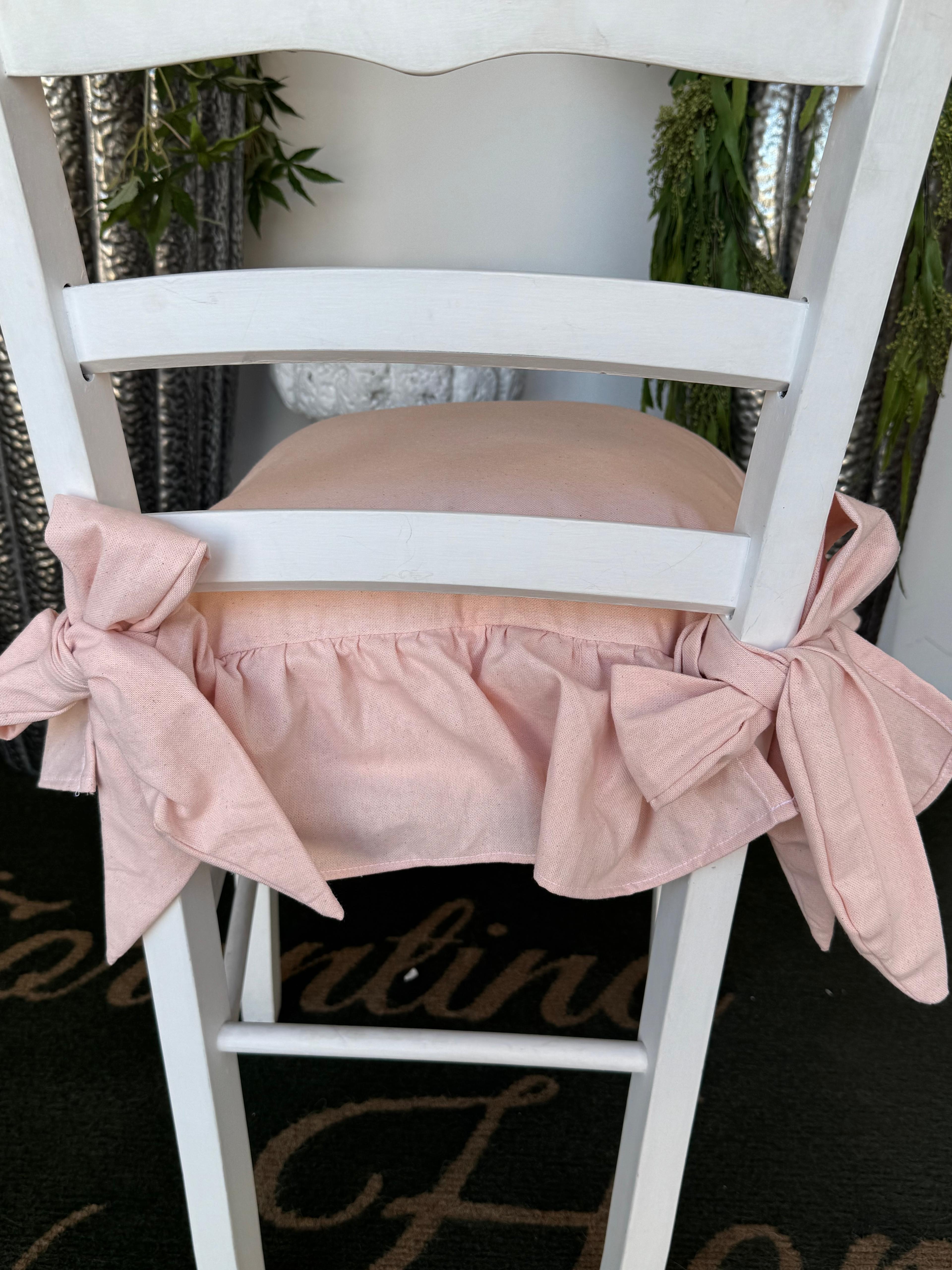 Cuscino da sedia sartoriale in panama rosa chiaro con balza - 45x45 cm +15 cm balza - FiorentinoHome