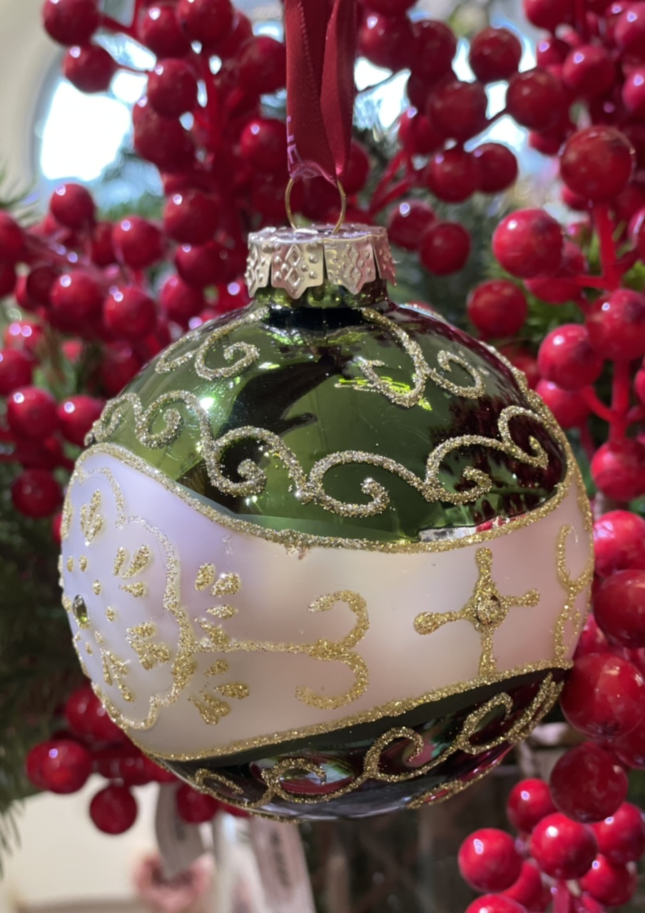 Appendino sfera in vetro verde con brillantini - decoro natalizio - Hervit
