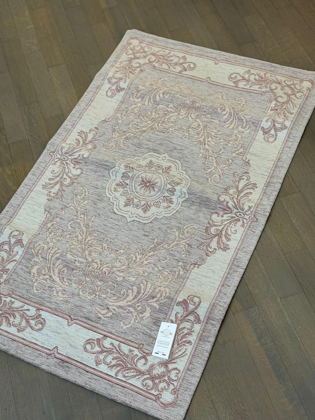 Tappeto con antiscivolo - Misura: 65x110 cm - CIPRIA