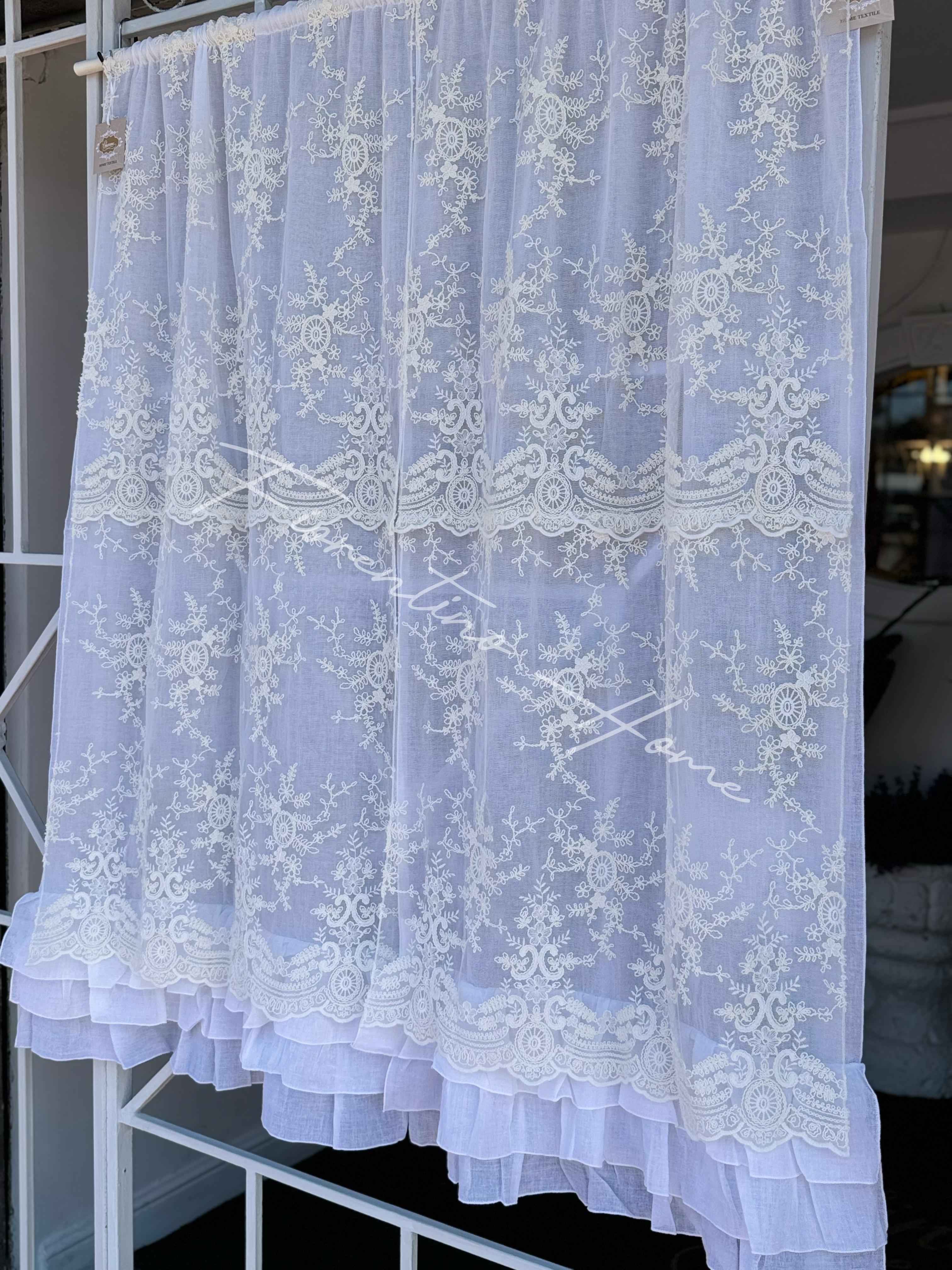 Vetrage in garza di cotone e pizzo Rococo 