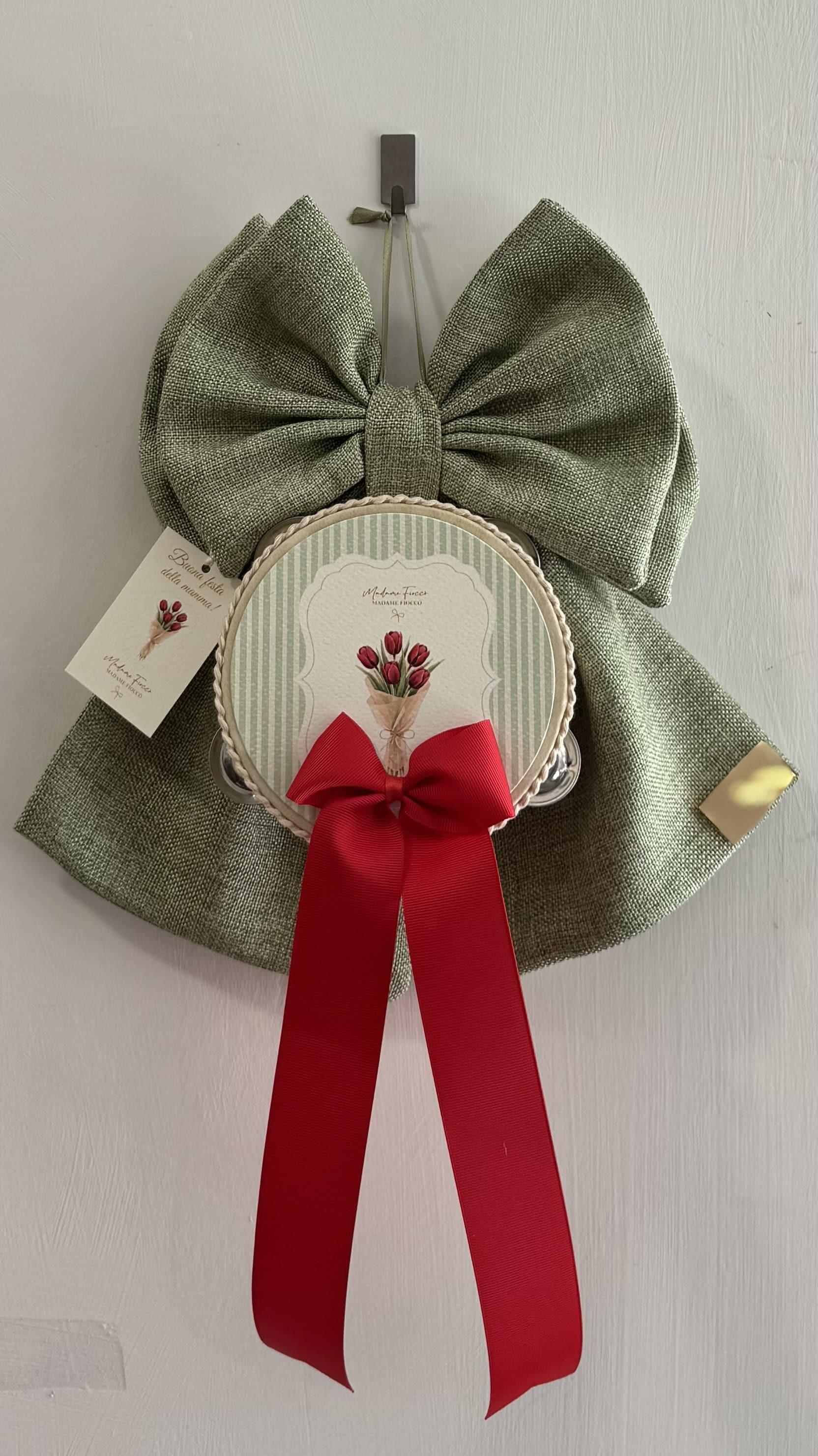 Fiocco verde chiaro con tamburella Tulipani Rossi - H.35 cm - Madame Fiocco