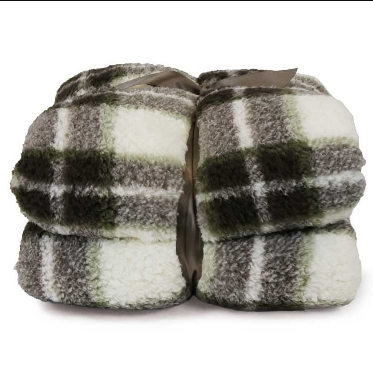 Plaid a quadroni Winter Green - 150x200 cm - Unique Living