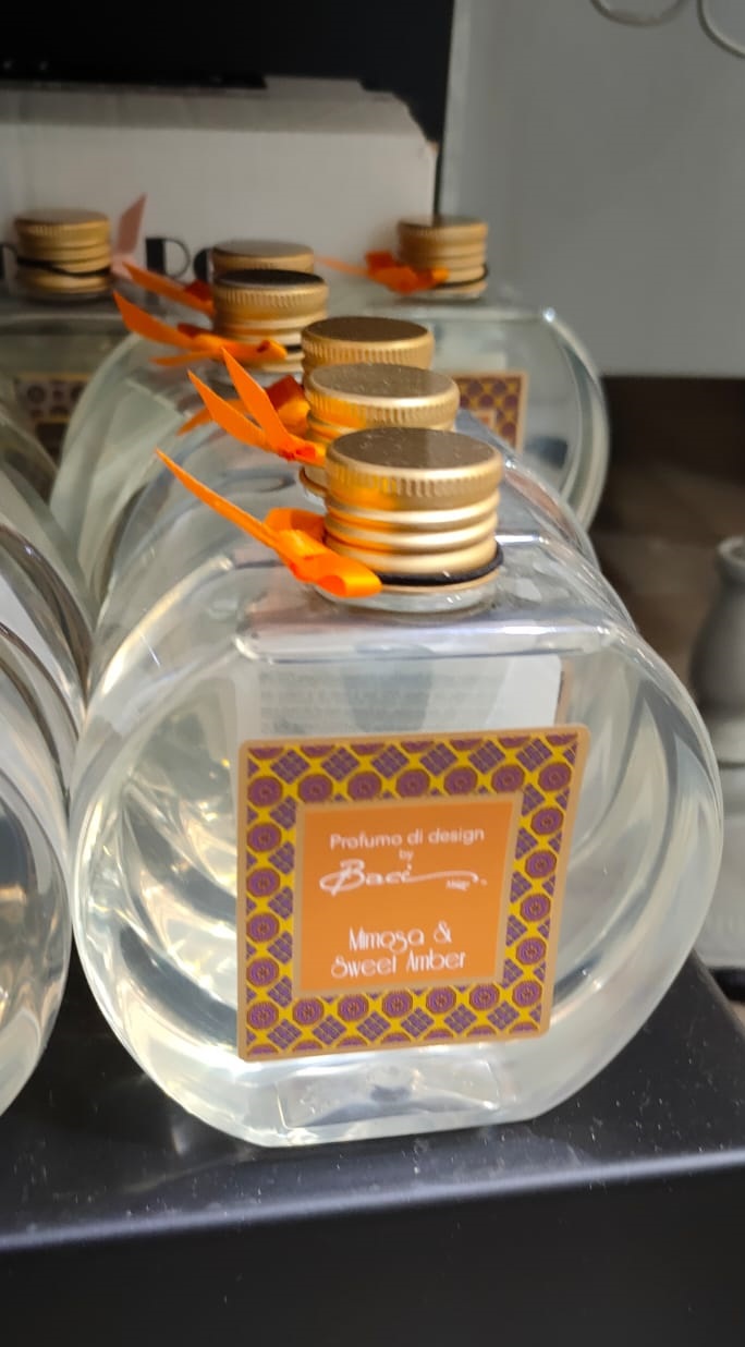 Profumo diffusore ambiente - mimosa e sweet amber - 250 ml - baci milano