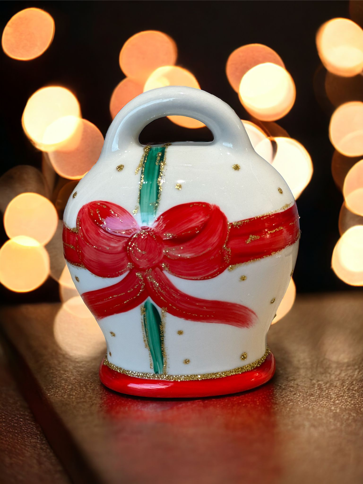 Campanella in porcellana di Capodimonte con fiocco natalizio - H. 12 cm - Sharon