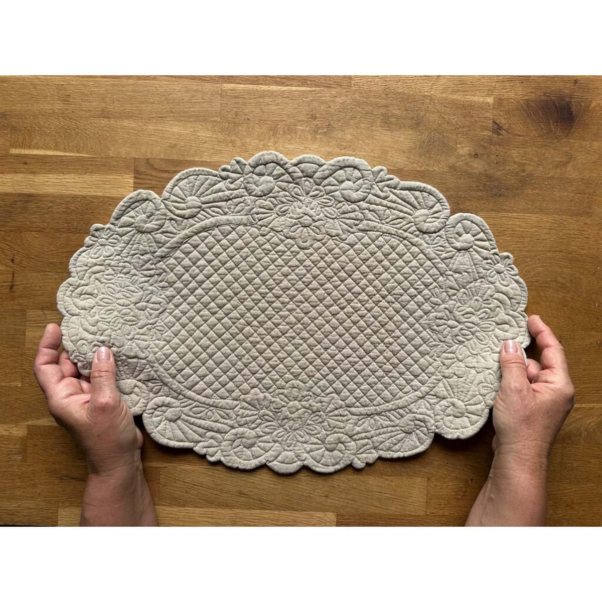 Tovaglietta trapuntata in cotone ovale avorio Lindsay - 35x50 cm - Blanc Mariclo