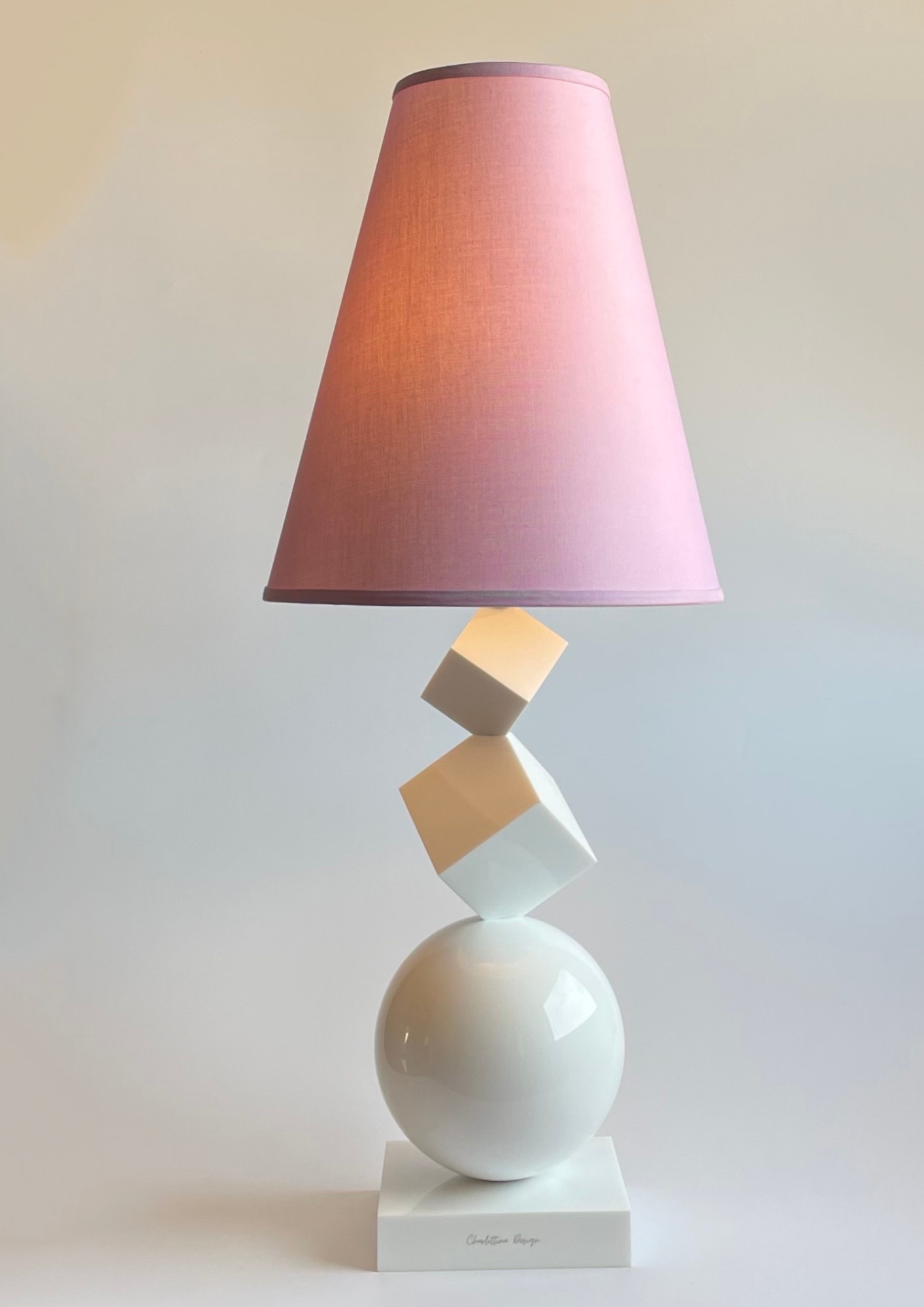 Lampada da tavolo con pietre bianche e paralume bianco - H.75x30 cm - Charlottina Design
