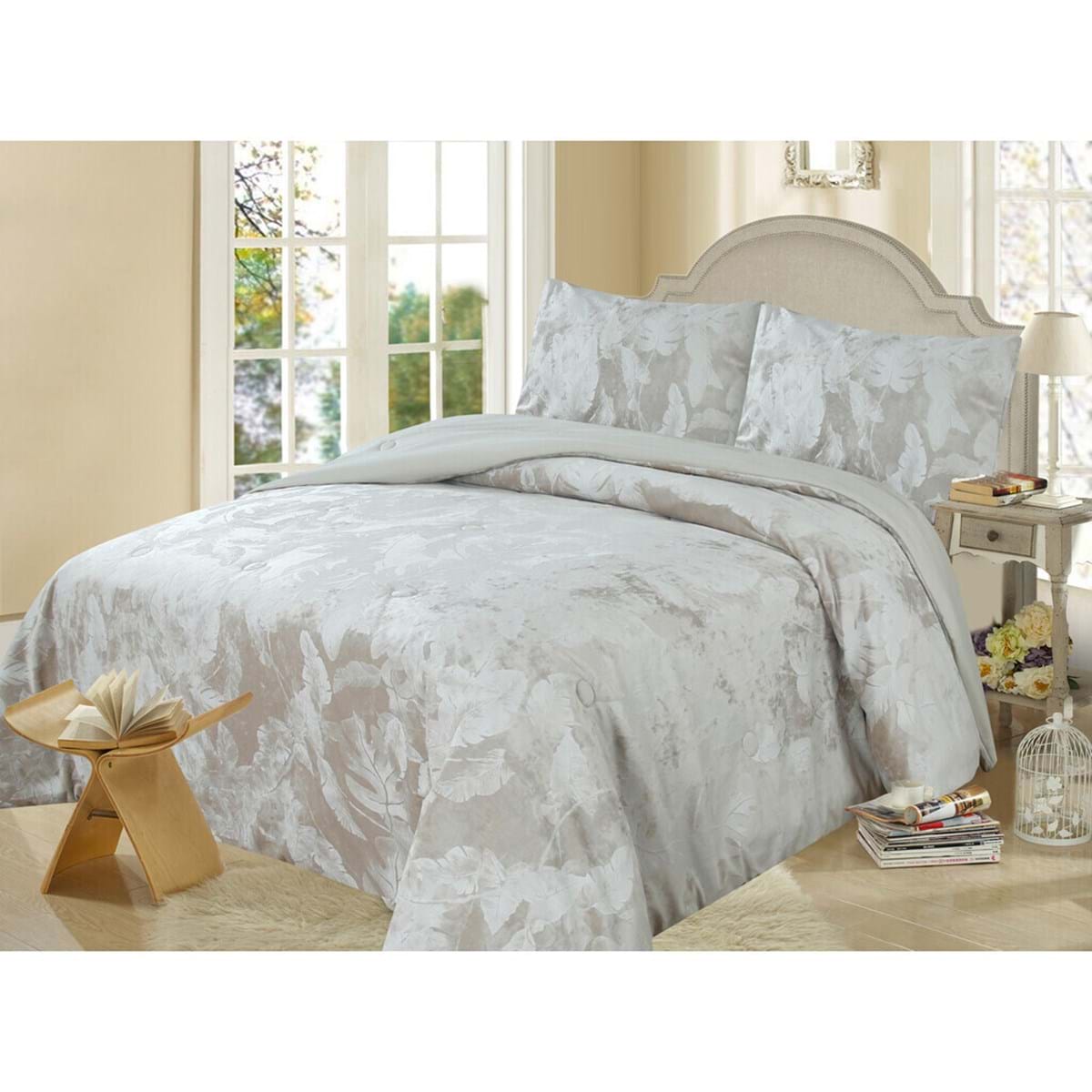 Trapunta in velluto beige - Collezione Victoria - 260x260 cm - Blanc Mariclo